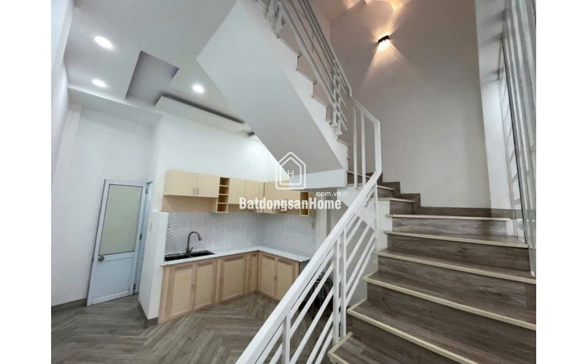 Nhà 3 Tầng Hoàn Công, Mặt Tiền Kinh Doanh Nguyễn Thị Minh Khai – Nha Trang

Siêu Vị Trí!  – Gần Biển, Sổ Hồng